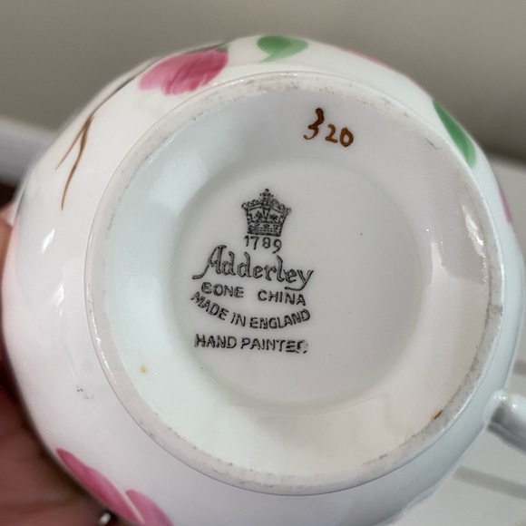 EUC VTG ADDERLEY TEACUP AND SAUCER HAND PAINTED PINK FLOWERS AND GREEN LEAVES - Picture 8 of 10